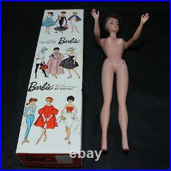 1962 Vintage Brunette Bubble Cut Barbie Doll Midge #850 in Box Japan