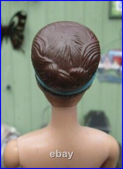 1963 Fashion Queen Barbielame`swimsuit+turbanheelscomplete Wig Wardrobe