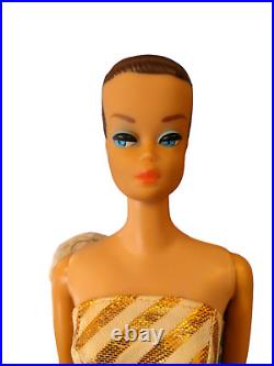 1963 Vintage Fashion Queen Barbie Doll With 3 Wigs Wig Stand Carry Case Mattel