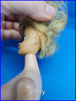 1965-66 Vintage Barbie American Girl #1070 Bendable Legs Blonde READ