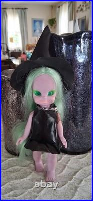 1972 Vintage Emerald The Enchanting Witch by Milton Bradley(Girls World Line)