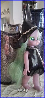 1972 Vintage Emerald The Enchanting Witch by Milton Bradley(Girls World Line)