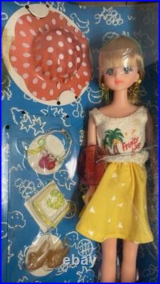 1985 Barbie Fruit Kiss TAKARA Japan Rare Vintage Doll? Hawaii Beach