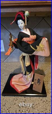 A Fabulous Vintage Japanese Geisha Doll with 21 Glass Case A Fabulous Vintage Japanese Geisha Doll with 21 Glass Case