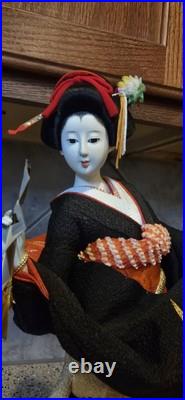 A Fabulous Vintage Japanese Geisha Doll with 21 Glass Case A Fabulous Vintage Japanese Geisha Doll with 21 Glass Case