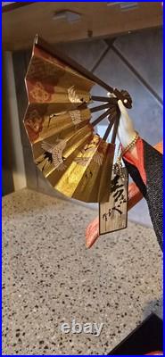 A Fabulous Vintage Japanese Geisha Doll with 21 Glass Case A Fabulous Vintage Japanese Geisha Doll with 21 Glass Case