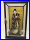 Antique_Japanese_Geisha_doll_in_Kimono_in_glass_case_17_43cm_Vintage_01_qkk