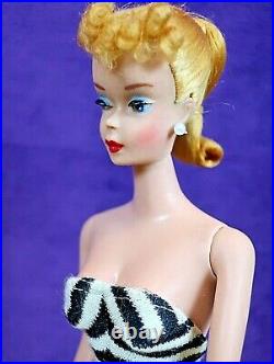 BEAUTY #4 Vintage Barbie Blond Ponytail OSS Glasses Shoes Std Repro Box BIN
