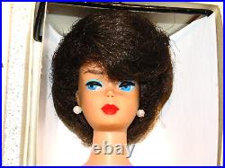 Barbie VINTAGE Brunette COLOR MAGIC FACE BUBBLECUT BARBIE Doll withBox