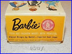 Barbie VINTAGE Brunette EUROPEAN SIDEPART BUBBLECUT BARBIE Doll withBox