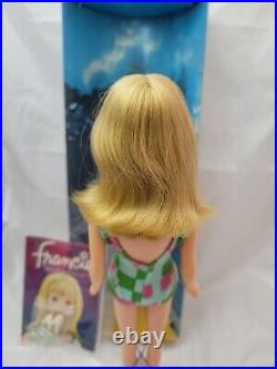 Beautiful1st Edition bend leg Francie w box tag stand etc Vintage Barbie
