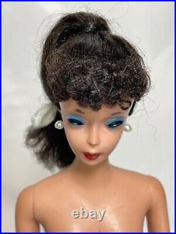 Beautiful Vintage #4 Solid Body Brunette Ponytail Barbie in #963 Resort Set
