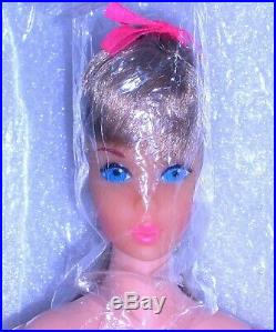Beautiful Vintage Mod 1971 Ash Blonde Standard Barbie 1190 Japan TNT Era