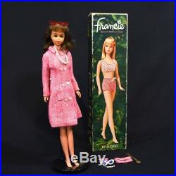 Blue eyes francie Made in Japan MATTEL Accessory paper box 1965 Vintage Barbie