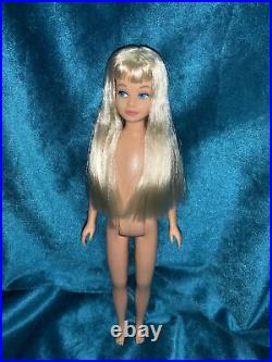 CLEAN Vintage Platinum Blonde Skipper HTF Pink Skin (Bend Leg Doll #1030) Cute