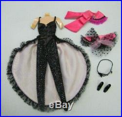 EUROPEAN EXCLUSIVE Vtg Barbie Doll PINK MASQUERADE OUTFIT CANCAN #9472 Germany