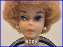 Elegant, clean 1960s Blond Bubble Cut Barbie, Vintage Elegant, clean 1960s Blond Bubble Cut Barbie, Vintage