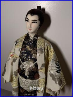 Japanese Ryukyu Ningyo Doll Pair Geisha & Samurai, Silk Kimono, 18-19 Vintage