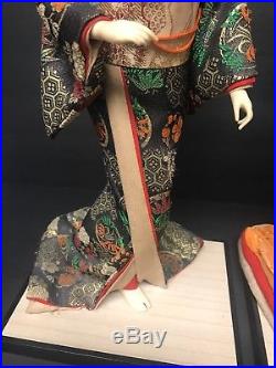 Japanese (two) Geisha Doll Statue Porcelain Vintage