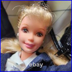 Mattel Japan Airlines JAL Uniform Barbie doll nice flight attendant 1997
