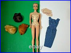 Mattel Vintage FASHION QUEEN BARBIE DOLL W WIGS DRESS BAND ORIGINAL #870 1962