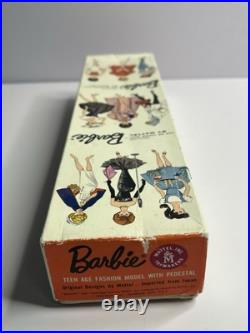 Midge Barbie 1960s Platinum Blonde Stock # 850 Vintage Made In Japan withbox Midge Barbie 1960s Platinum Blonde Stock # 850 Vintage Made In Japan withbox