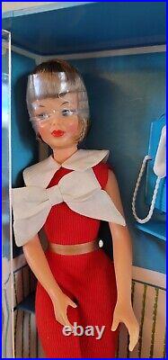 NIB Vintage Pos'n Tammy Doll All Original in Telephone Box by Ideal Super Rare