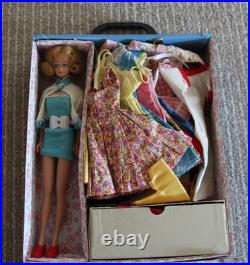 Original barbie midge doll 1960s- complete with case, clothing, accessories