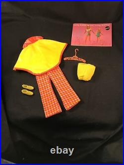 PONCHO PUT ON #3411 BARBIE VINTAGE 1972MINT and COMPLETE NEVER PLACED ON A DOLL