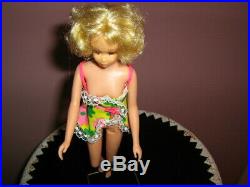 Pre-owned vintage 1965-MATTEL Barbie FRANCIE DOLL curly blonde hair/brown eyes