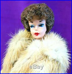 RARE 1961 Vintage Sable Brown BROWNETTE Bubble Cut Barbie Doll Org. S/S BIN