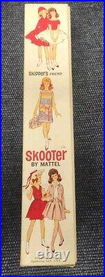 Scooter Skipper's Friend Original Stand Box 1040 Brunette Mattel Barbie Vintage