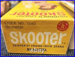 Scooter Skipper's Friend Original Stand Box 1040 Brunette Mattel Barbie Vintage