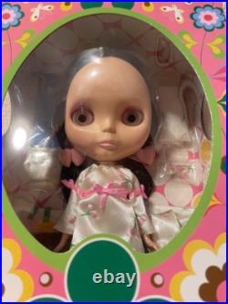 Takara Blythe Very Cherry Berry Doll Neo Blythe Vintage Style Boxed Japan Takara Blythe Very Cherry Berry Doll Neo Blythe Vintage Style Boxed Japan