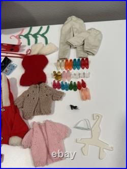 VINTAGE 1958 BUBBLE CUT BARBIE DOLL With1962 BLUE CASE & CLOTHES LOT