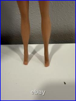 VINTAGE 1958 BUBBLE CUT BARBIE DOLL With1962 BLUE CASE & CLOTHES LOT