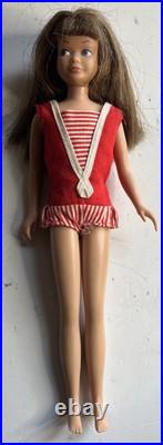 VINTAGE 1963 MATTEL BARBIE SKIPPER DOLL BRUNETTE Marked Japan Foot W Carry Case