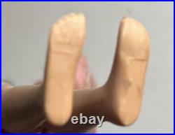 VINTAGE 1963 MATTEL BARBIE SKIPPER DOLL BRUNETTE Marked Japan Foot W Carry Case