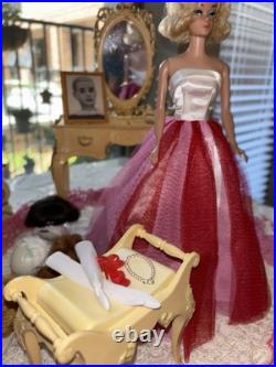 VINTAGE 1964 FASHION QUEEN BARBIE Doll withall Wigs Plus Rare Plat. BlondeGreat