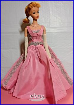 VINTAGE #4 PONYTAIL BARBIE #850 BLONDE in SOPHISTICATED LADY #993EXCELLENT VINTAGE #4 PONYTAIL BARBIE #850 BLONDE in SOPHISTICATED LADY #993EXCELLENT
