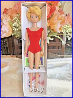 VINTAGE BARBIE BLONDE SIDE PART BUBBLECUT DOLL WithACCESSORIES EXCELLENT COND