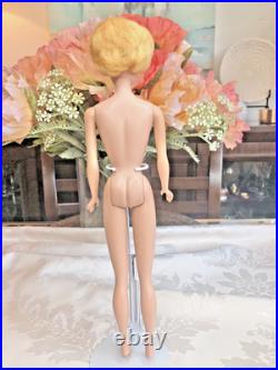 VINTAGE BARBIE BLONDE SIDE PART BUBBLECUT DOLL WithACCESSORIES EXCELLENT COND