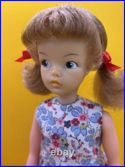 VINTAGE IDEAL TAMMY DOLL JAPANESE EXCLUSIVE with small clothes lot VINTAGE IDEAL TAMMY DOLL JAPANESE EXCLUSIVE with small clothes lot