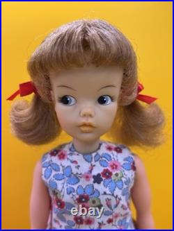 VINTAGE IDEAL TAMMY DOLL JAPANESE EXCLUSIVE with small clothes lot VINTAGE IDEAL TAMMY DOLL JAPANESE EXCLUSIVE with small clothes lot
