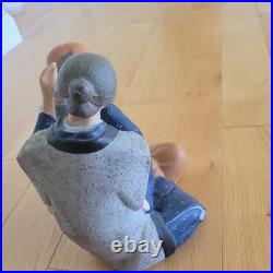 VINTAGE Japanese Doll KINKODO Couple Woman Cleaning Man Ears RARE 50's 60's
