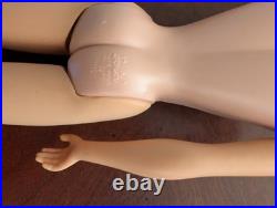 VINTAGE Redhead 1961 BUBBLECUT BARBIE Doll withBox