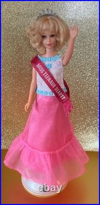 VTG 1969 Barbie FRANCIE Twist'N Turn Doll Blonde Flip Hair Miss Teenage BEAUTY