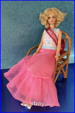 VTG 1969 Barbie FRANCIE Twist'N Turn Doll Blonde Flip Hair Miss Teenage BEAUTY