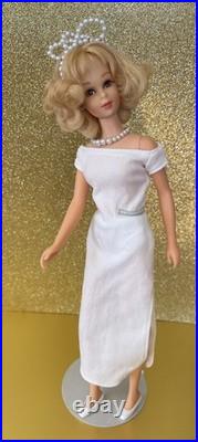 VTG 1969 Barbie FRANCIE Twist'N Turn Doll Blonde Flip Hair Miss Teenage BEAUTY