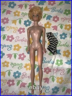 VTG 1st Issue Platinum Barbie Bubble Cut Faded Bubblegum Lips In SS VTG 1st Issue Platinum Barbie Bubble Cut Faded Bubblegum Lips In SS